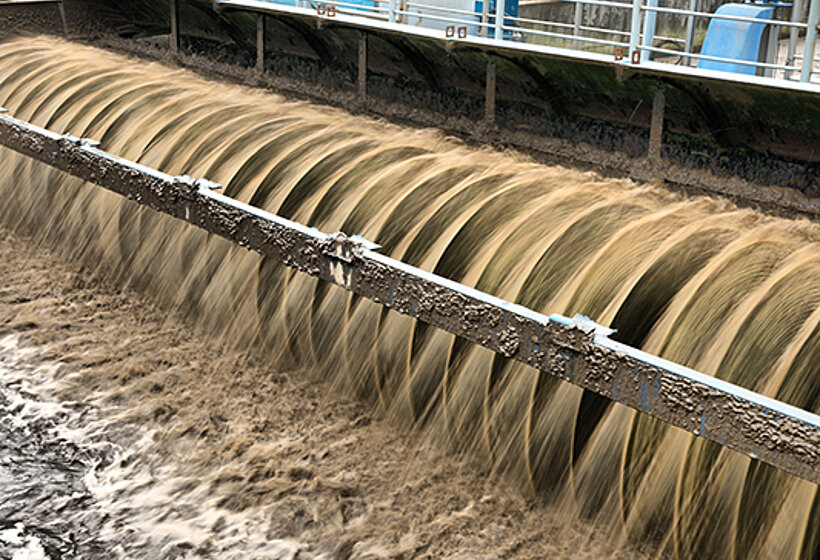 Dosierung von Hypochlorit in neuer Abwasseraufbereitungsanlage